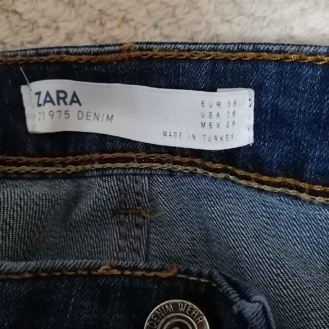 ZARA(ザラ)のZARA  デニム レディースのパンツ(デニム/ジーンズ)の商品写真