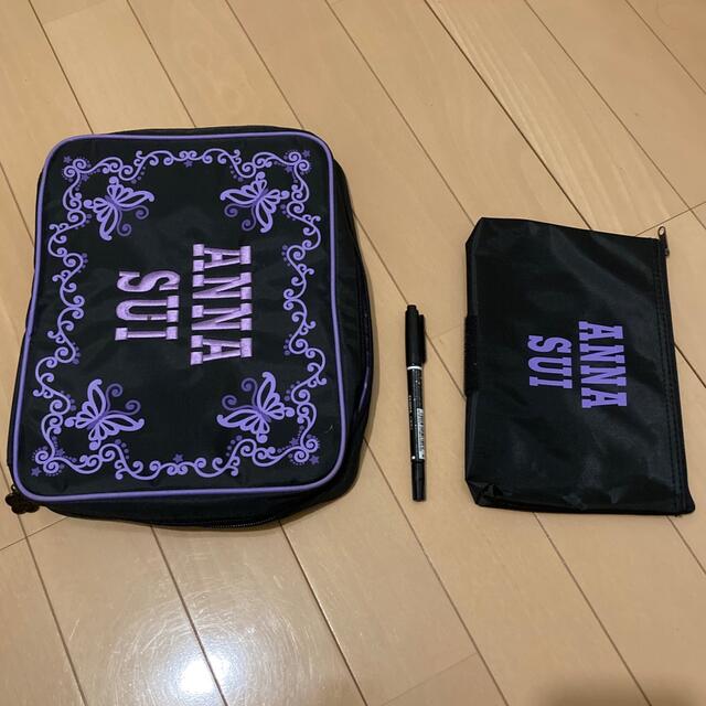 ANNA SUI(アナスイ)のANNA SUI ロゴ刺繍スーパーマルチバッグ レディースのファッション小物(ポーチ)の商品写真