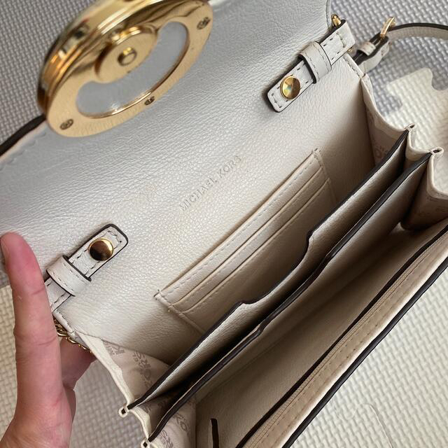 Michael Kors(マイケルコース)のマイケルコース ショルダー財布 レディースのファッション小物(財布)の商品写真