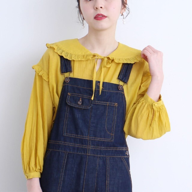 Dot&Stripes CHILDWOMAN(ドットアンドストライプスチャイルドウーマン)のCHILD WOMAN チャイルドウーマン フリルブラウス レディースのトップス(シャツ/ブラウス(長袖/七分))の商品写真