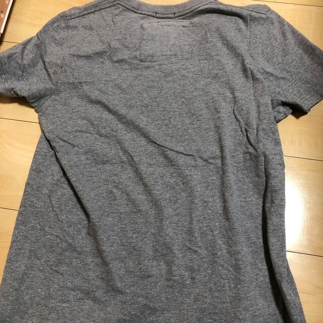 Abercrombie&Fitch(アバクロンビーアンドフィッチ)のアバクロ  Tシャツ　Sサイズ メンズのトップス(Tシャツ/カットソー(半袖/袖なし))の商品写真