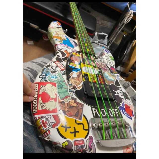 合計18万円7000円　STERLING BY MUSICMAN RAY34 楽器のベース(エレキベース)の商品写真