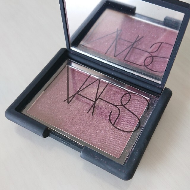 【本日限定値引き】NARS チーク #4067 限定カラー BLISSFUL コスメ/美容のベースメイク/化粧品(チーク)の商品写真