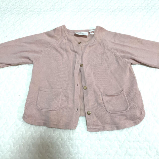 ZARA KIDS(ザラキッズ)のカーディガン　ザラベビー　9-12 キッズ/ベビー/マタニティのベビー服(~85cm)(カーディガン/ボレロ)の商品写真