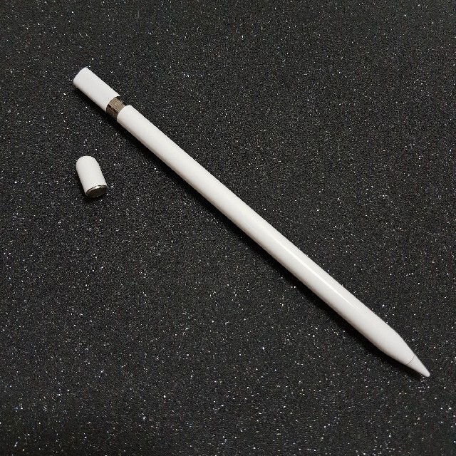 Apple(アップル)のApple Pencil アップルペンシル  スマホ/家電/カメラのPC/タブレット(タブレット)の商品写真