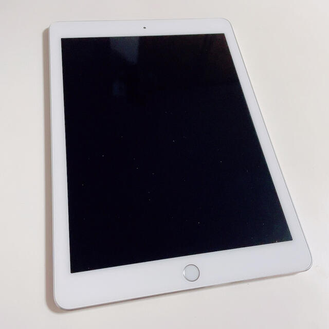 Apple iPad air 32GB Wifiモデル