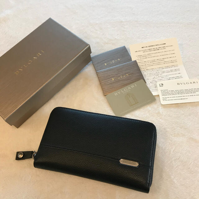 Bvlgari ブルガリ Bvlgari 長財布 ラウンドファスナー 黒 新品未使用の通販 By ローズ 24時間以内匿名発送 安心梱包 ブルガリならラクマ Bvlgari ブルガリ Bvlgari 長財布 ラウンドファスナー 黒 新品未使用の通販 By ローズ 24時間以内匿名発送 安心梱包 ブルガリならラクマ