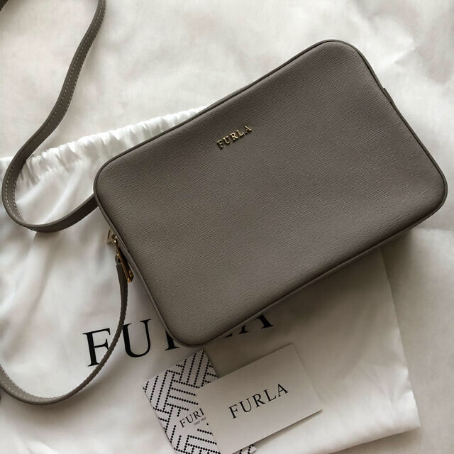 Furla(フルラ)のFULRA❤︎LILLI リリー☆ダブルファスナー ショルダバッグ   レディースのバッグ(ショルダーバッグ)の商品写真