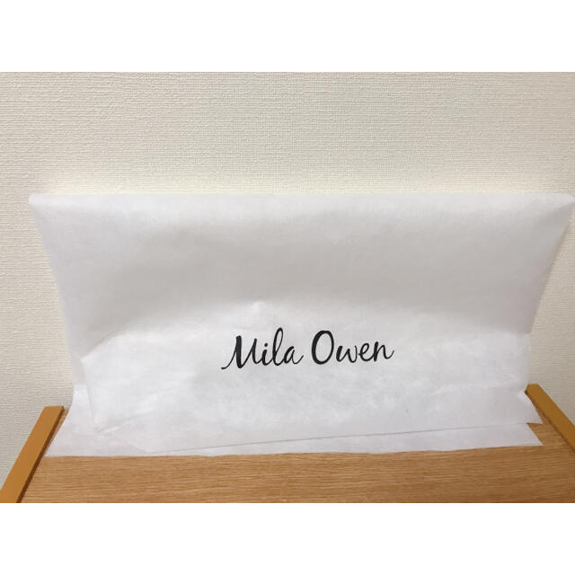 Mila Owen(ミラオーウェン)の美品❗️新品未使用【Mila Owen】ハンドバッグ　アイボリー　ショップ袋付き レディースのバッグ(ハンドバッグ)の商品写真