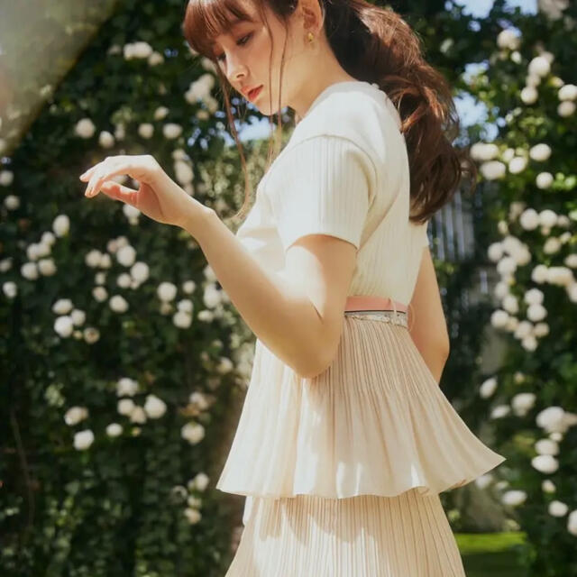 herlipto Garden Party Ruffled Midi Dress レディースのワンピース(ひざ丈ワンピース)の商品写真