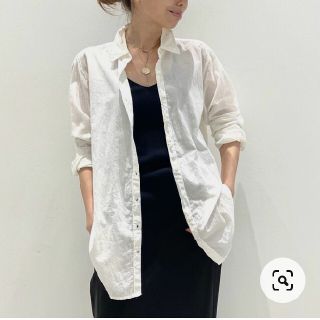 アパルトモンドゥーズィエムクラス(L'Appartement DEUXIEME CLASSE)のL'Appartement【XIRENA】SHIRTホワイト20SS(シャツ/ブラウス(長袖/七分))