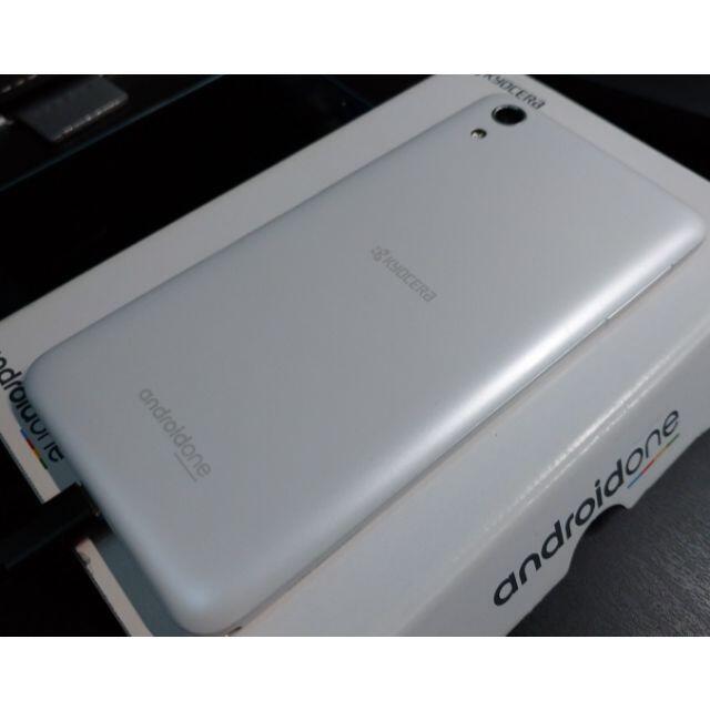 KYOCERA androidone S4 SIMロック解除済 ワイモバイル スマホ/家電/カメラのスマートフォン/携帯電話(スマートフォン本体)の商品写真