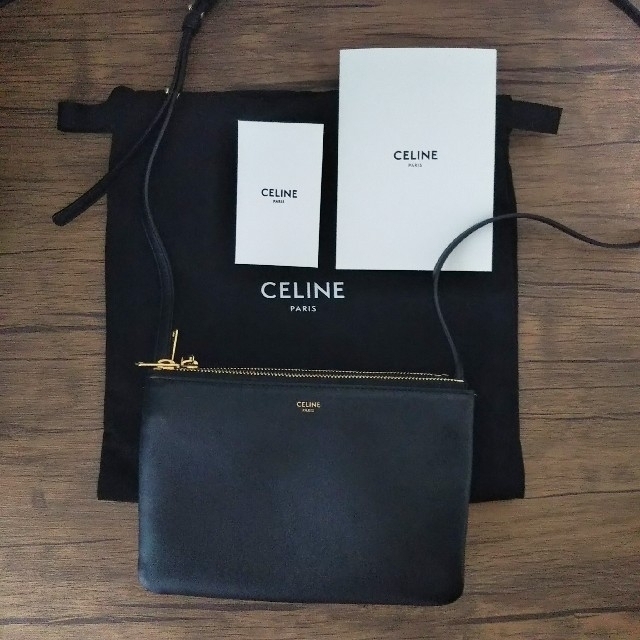 使用期間一年未満 CELINE トリオ スモール ブラック