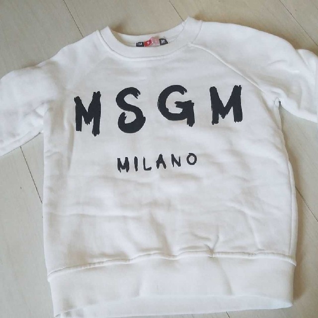 MSGM(エムエスジイエム)の専用　1回着用　MSGM スウェット　トレーナー キッズ/ベビー/マタニティのキッズ服男の子用(90cm~)(Tシャツ/カットソー)の商品写真