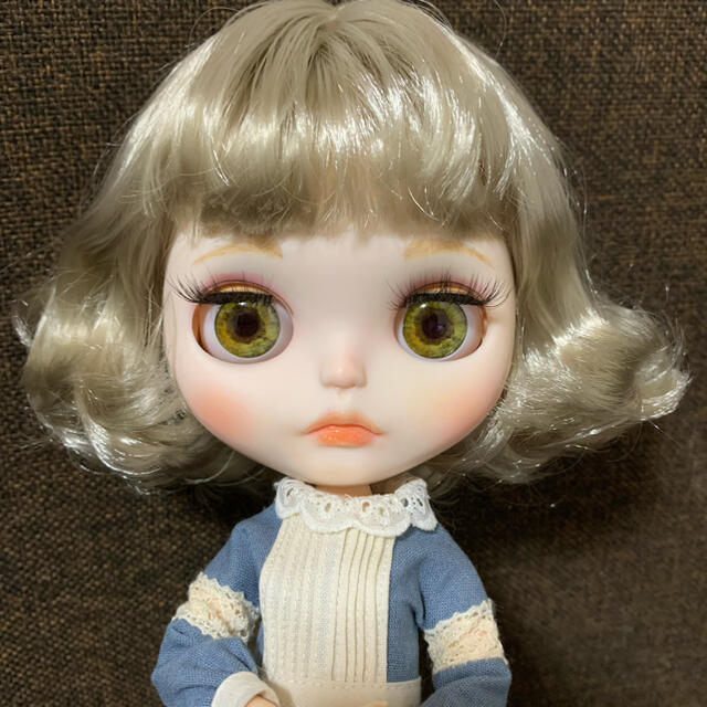カスタムアイシードール シルバーブロンドさん ハンドメイドのぬいぐるみ/人形(人形)の商品写真