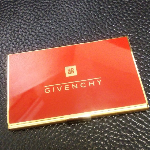 GIVENCHY(ジバンシィ)の最終価格♡ジバンシーカード入れ　名刺入れ メンズのファッション小物(名刺入れ/定期入れ)の商品写真