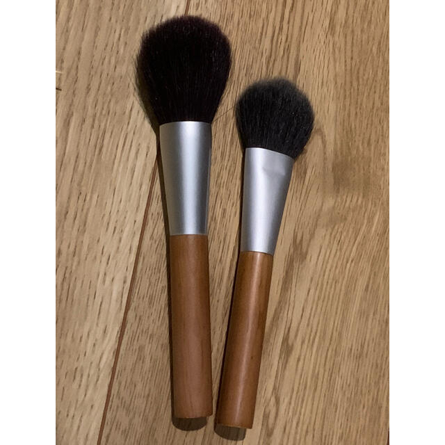 MUJI (無印良品)(ムジルシリョウヒン)の山羊毛 コスメブラシ コスメ/美容のメイク道具/ケアグッズ(チーク/フェイスブラシ)の商品写真