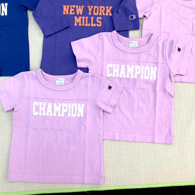 Champion(チャンピオン)の110cm チャンピオン　半袖Tシャツ　新品　二枚の値段 キッズ/ベビー/マタニティのキッズ服男の子用(90cm~)(Tシャツ/カットソー)の商品写真