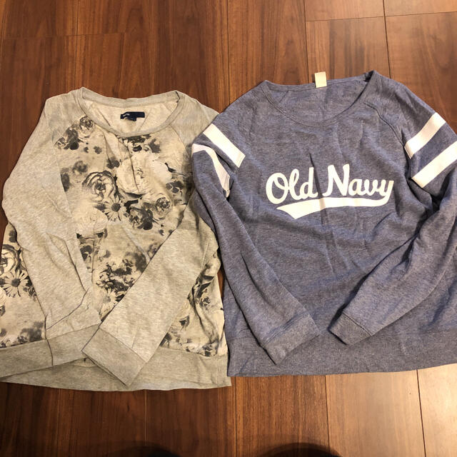 GAP Kids(ギャップキッズ)のGAP Kids & OLD NAVY トレーナー　2枚セット 140cm  キッズ/ベビー/マタニティのキッズ服女の子用(90cm~)(Tシャツ/カットソー)の商品写真