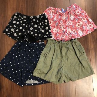 ユニクロ(UNIQLO)のユニクロ　女の子 ショートパンツ　4枚セット 150cm (パンツ/スパッツ)