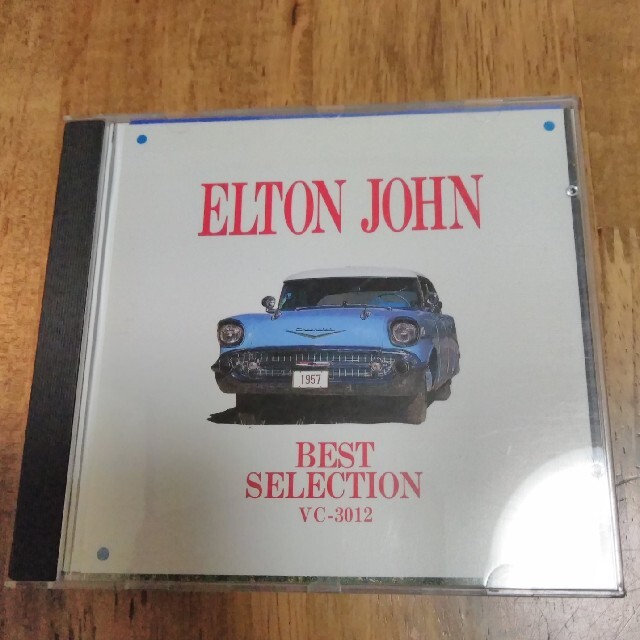 エルトン・ジョン　ベストセレクション　ELTON　JOHN エンタメ/ホビーのCD(ポップス/ロック(洋楽))の商品写真