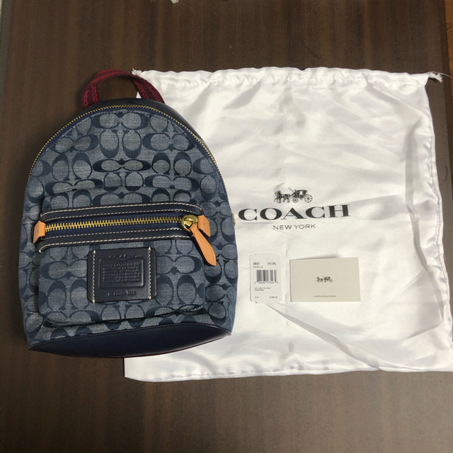 COACH(コーチ)の即日発送★プレゼントに★男女兼用!★COACH★アカデミー パック シャンブレー レディースのバッグ(リュック/バックパック)の商品写真