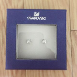 スワロフスキー(SWAROVSKI)のSWAROVSKI♡ピアス♡オマケ付き♡最終処分値下げ！(ピアス)