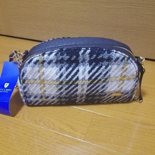 バーバリーブルーレーベル(BURBERRY BLUE LABEL)の【新品】ブルーレーベルクレストブリッジ　ショルダーバッグ　バーバリー　バッグ　鞄(ショルダーバッグ)