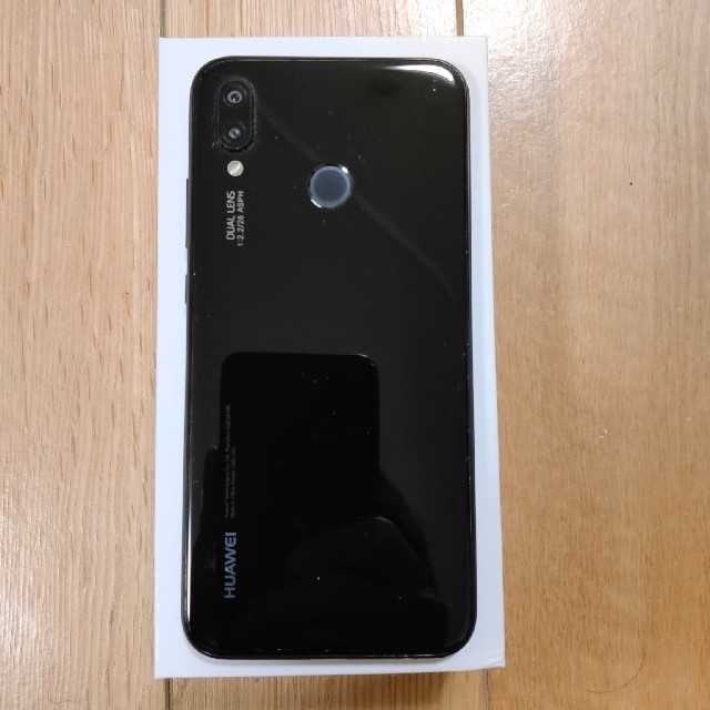 HUAWEI(ファーウェイ)のHUAWEI P20 lite Midnight Black スマホ/家電/カメラのスマートフォン/携帯電話(スマートフォン本体)の商品写真