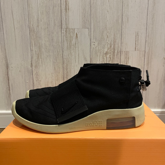 FEAR OF GOD(フィアオブゴッド)のNIKE AIR FEAR OF GOD MOC フィア オブ ゴッド 　 メンズの靴/シューズ(スニーカー)の商品写真