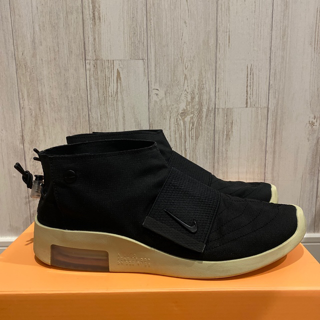 FEAR OF GOD(フィアオブゴッド)のNIKE AIR FEAR OF GOD MOC フィア オブ ゴッド 　 メンズの靴/シューズ(スニーカー)の商品写真