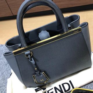 フェンディ(FENDI)のプチトゥージュール FENDI 最終価格(ショルダーバッグ)