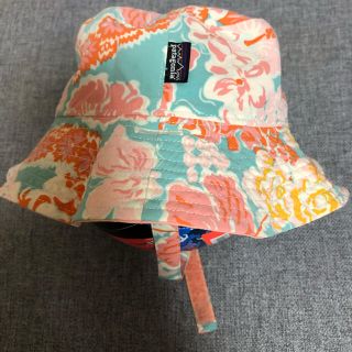 パタゴニア(patagonia)のパタゴニア　帽子　Ｓサイズ　リバーシブル　花柄　ピンク系(帽子)