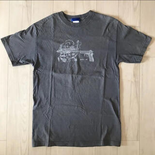 アーバンアウトフィッターズ(Urban Outfitters)のoPTIon-G Tシャツ グレー(Tシャツ/カットソー(半袖/袖なし))