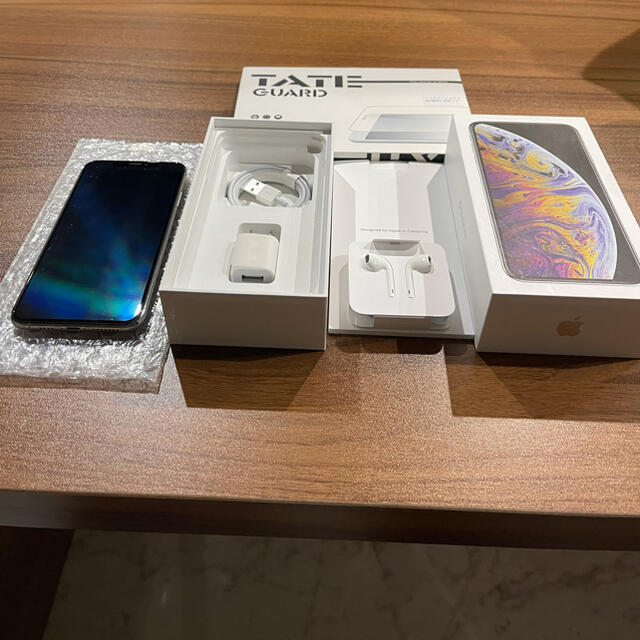 ガラス•ケース付　iPhone Xs Max Gold 256GB SIMフリー