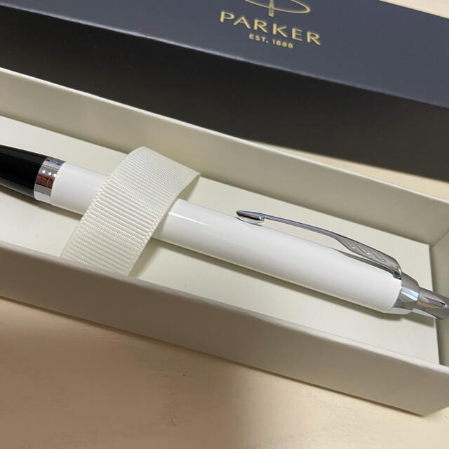 Parker(パーカー)のパーカー　ボールペン インテリア/住まい/日用品の文房具(ペン/マーカー)の商品写真