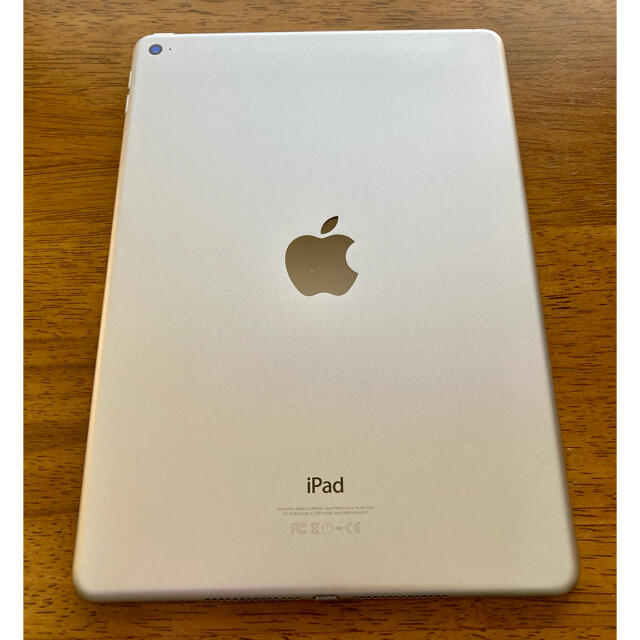iPad Air2 16GB Wi-Fiﾓﾃﾞﾙ  ｺﾞｰﾙﾄﾞ 2