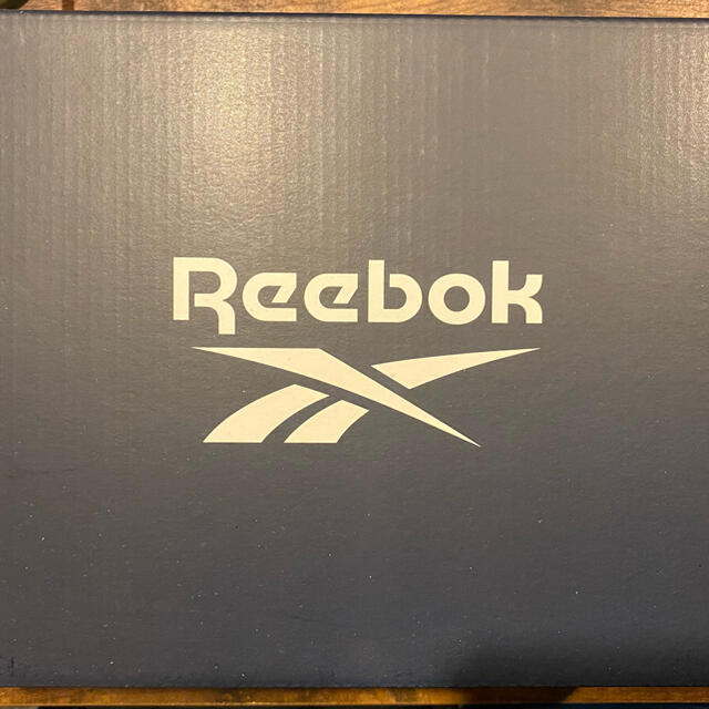 Reebok(リーボック)の完売　Reebok Club C Pizza Slice 26.0 新品未使用 メンズの靴/シューズ(スニーカー)の商品写真