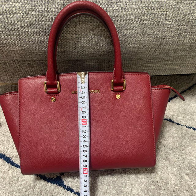 Michael Kors(マイケルコース)のMICHEAL KORS 鞄 レディースのバッグ(ショルダーバッグ)の商品写真