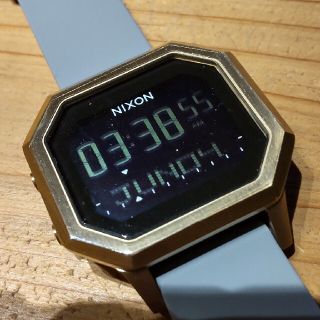 ニクソン(NIXON)のニクソン　SIREN　SS　ゴールド　グレー(腕時計)