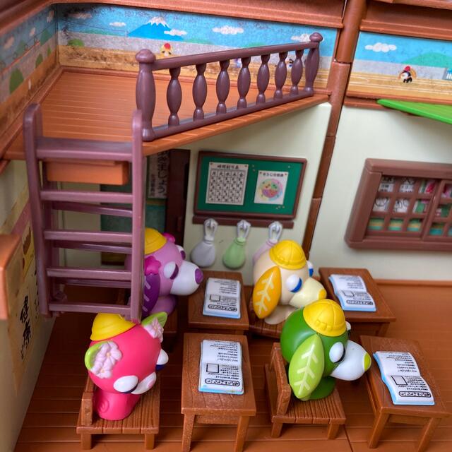 お茶犬ハウス（学校）茶タンス型 キッズ/ベビー/マタニティのおもちゃ(知育玩具)の商品写真