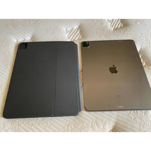 Apple(アップル)のiPad Pro 12.9インチ　 スマホ/家電/カメラのPC/タブレット(PC周辺機器)の商品写真