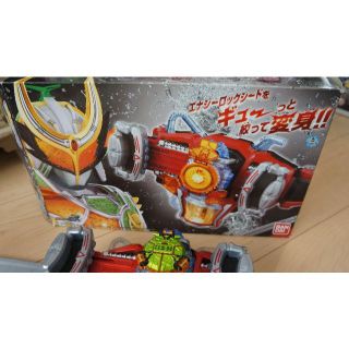 カメンライダーバトルガンバライド(仮面ライダーバトル ガンバライド)の仮面ライダー　ガイム　DXゲネシスドライバー　箱もあります(ゲームキャラクター)