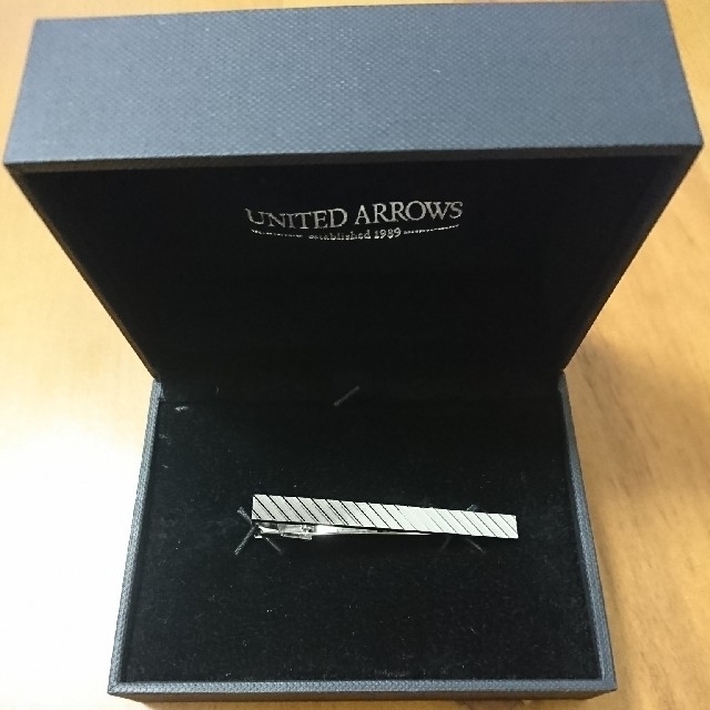 UNITED ARROWS(ユナイテッドアローズ)のユナイテッドアローズ ネクタイピン メンズのファッション小物(ネクタイピン)の商品写真