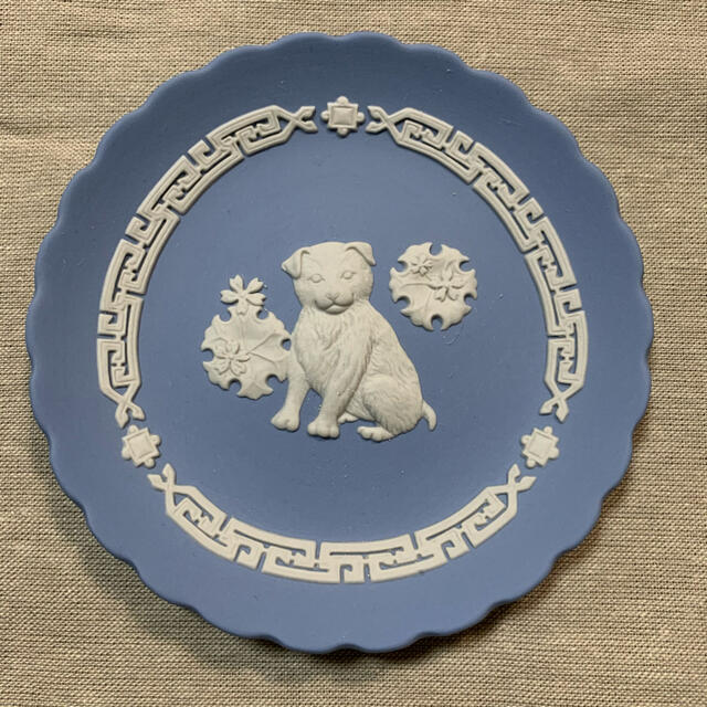 WEDGWOOD(ウェッジウッド)の在庫有】ウェッジウッド  干支プレート　ジャスパー インテリア/住まい/日用品のインテリア小物(置物)の商品写真