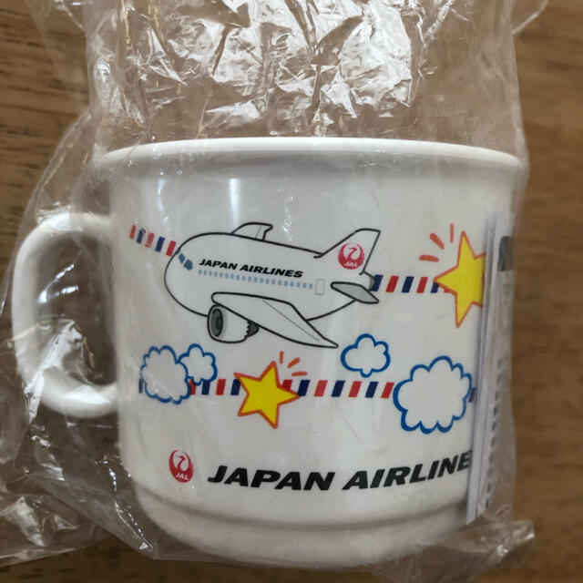 【新品】JAL プラコップ巾着付き プラスチックコップ 入園準備 キッズ/ベビー/マタニティの授乳/お食事用品(マグカップ)の商品写真