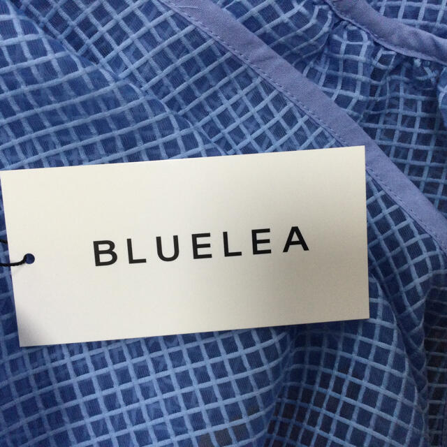 【BLUELEA】新品　シースルーチェックブラウス　ブルー