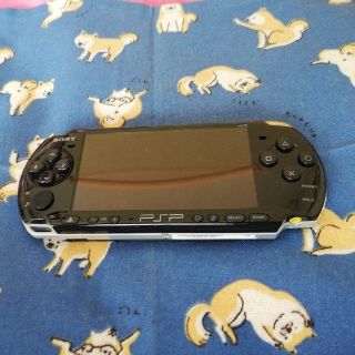 プレイステーションポータブル(PlayStation Portable)のPSP3000 本体　ジャンク品 (携帯用ゲーム機本体)