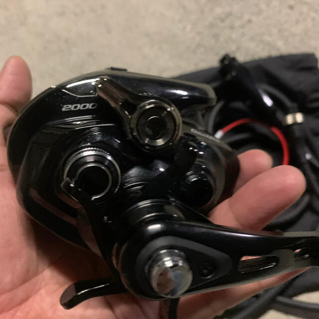 SHIMANO(シマノ)のビーストマスター2000ej  超美品 スポーツ/アウトドアのフィッシング(リール)の商品写真