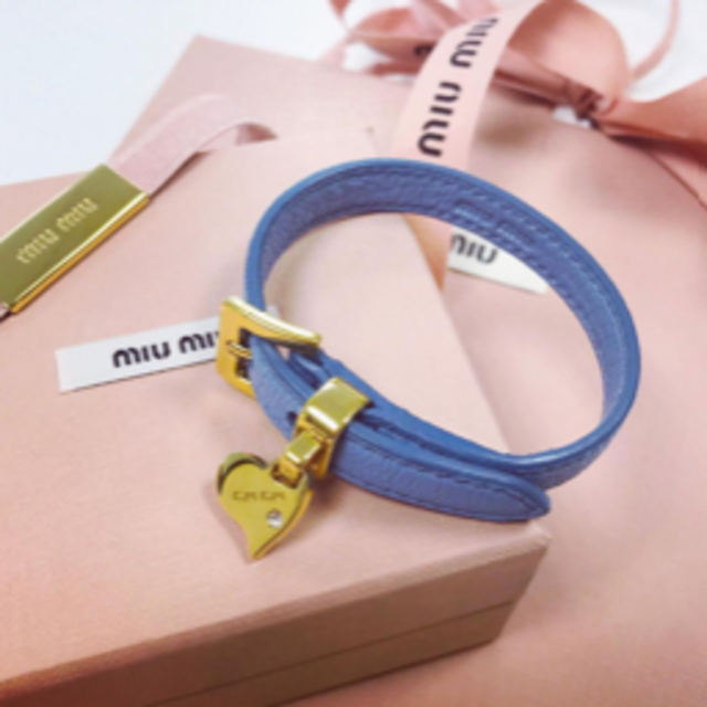 miumiu ブレスレット